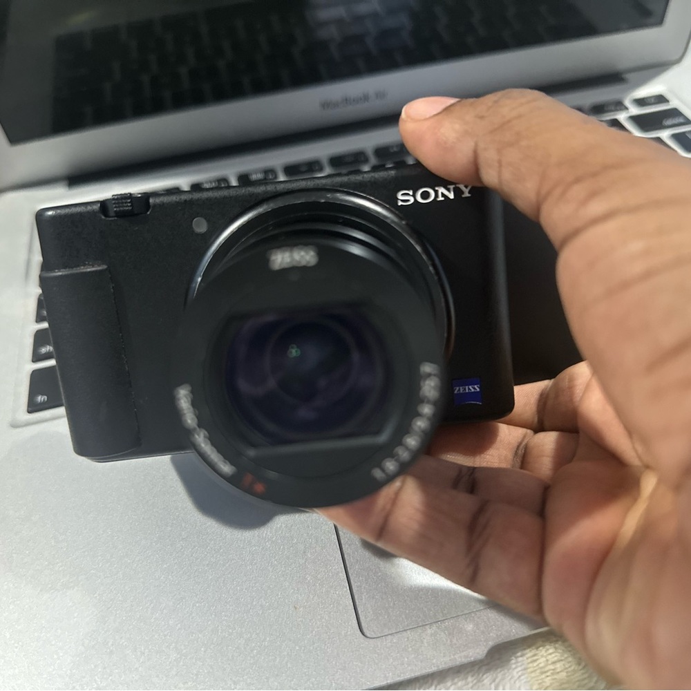 Sony ZV-1 Digital Camera